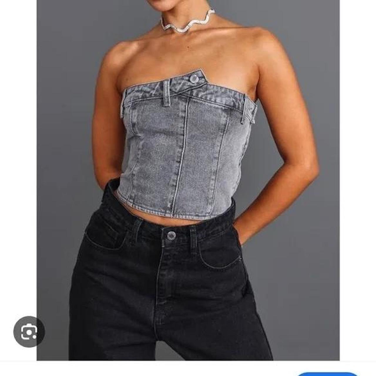 item listed by nicollettesabri