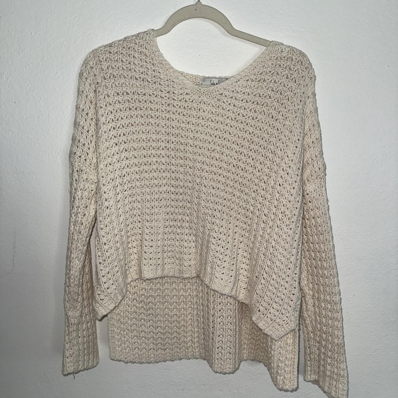 item listed by nicollettesabri