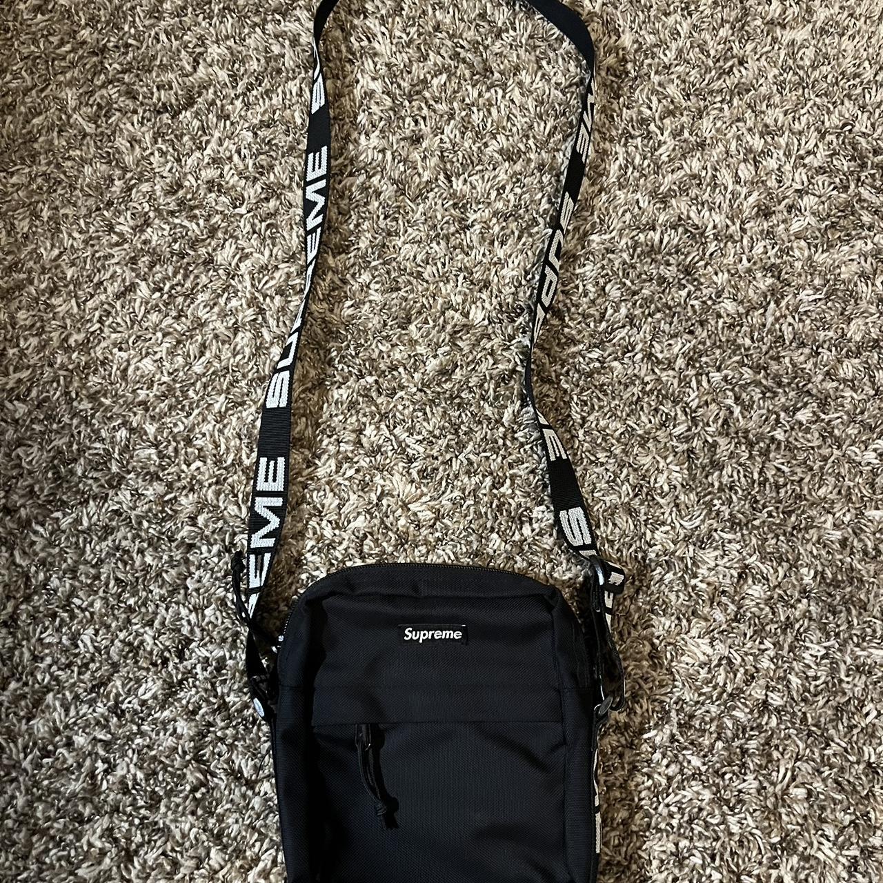 Supreme SS18 Shoulder Crossbody Bag Black Depop