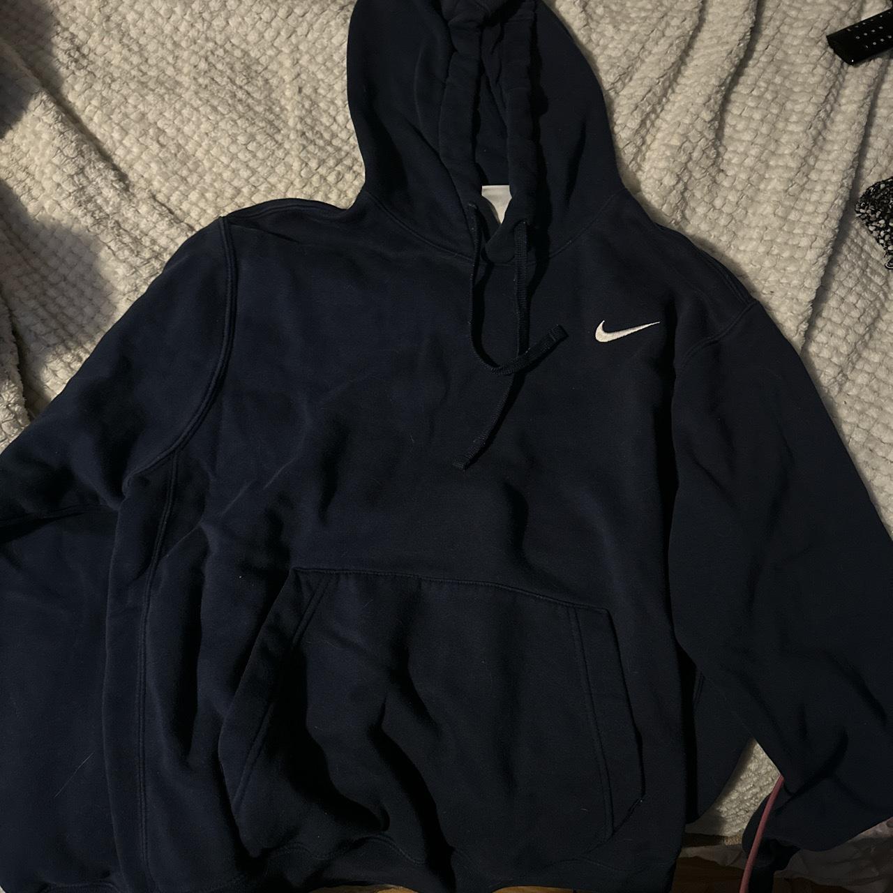 mens navy blue nike sweatshirt