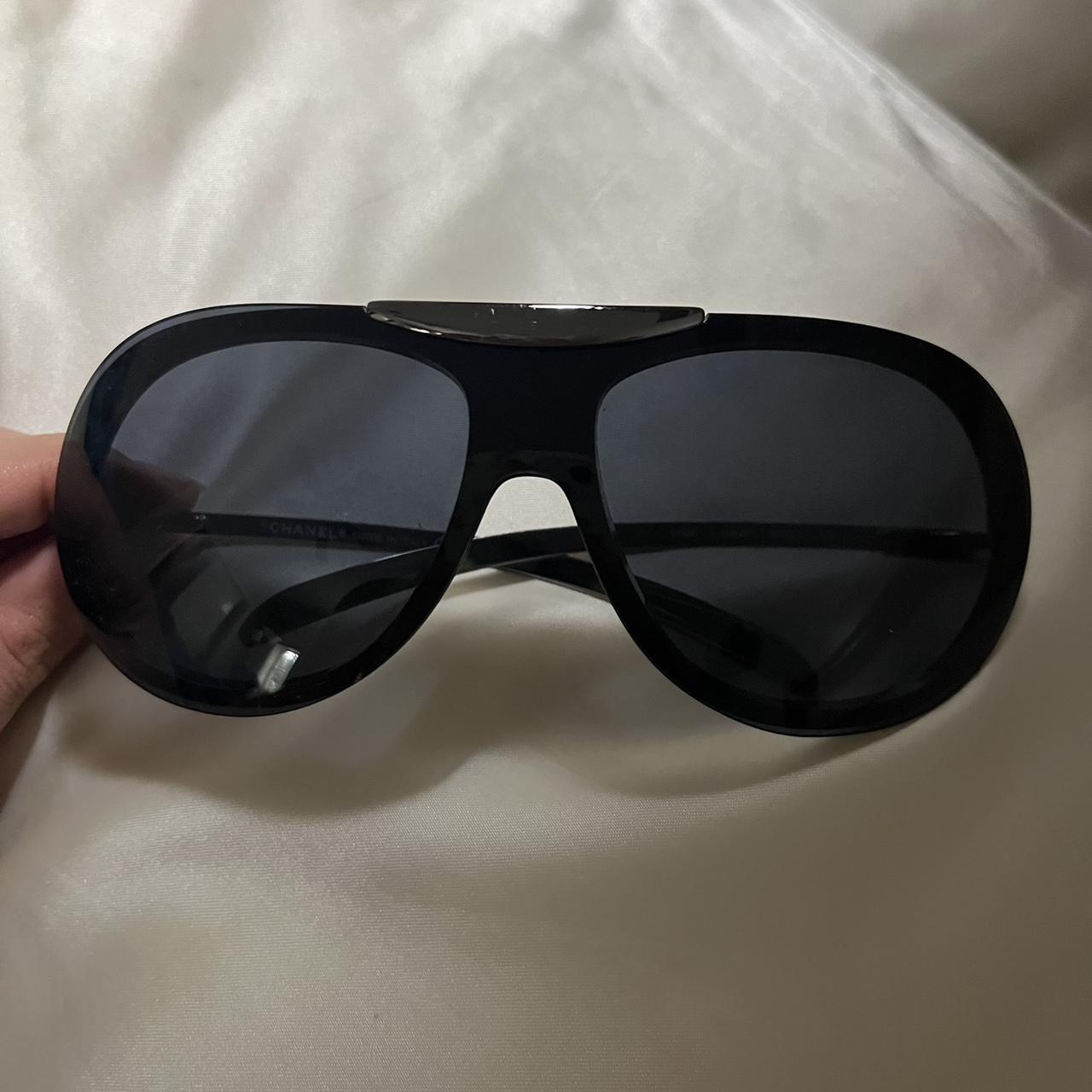 Chanel shops overdized eyeglasses