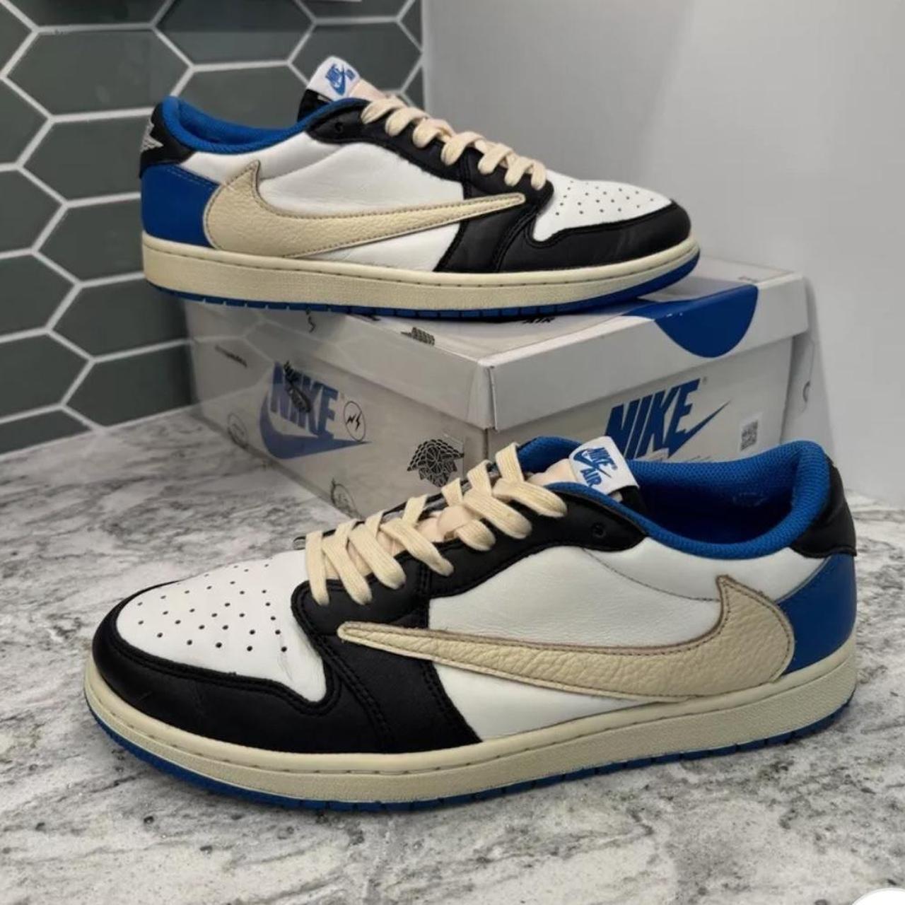 travis scott jordan 1 size 4