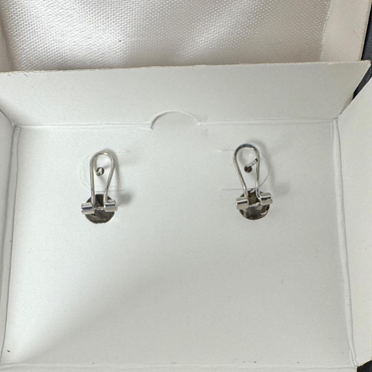 item listed by winfredbee image 3