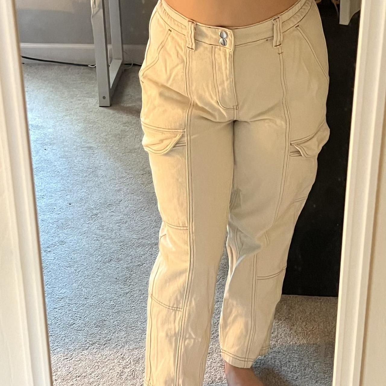 Pacsun cream/ white cargo pants size medium Super... Depop