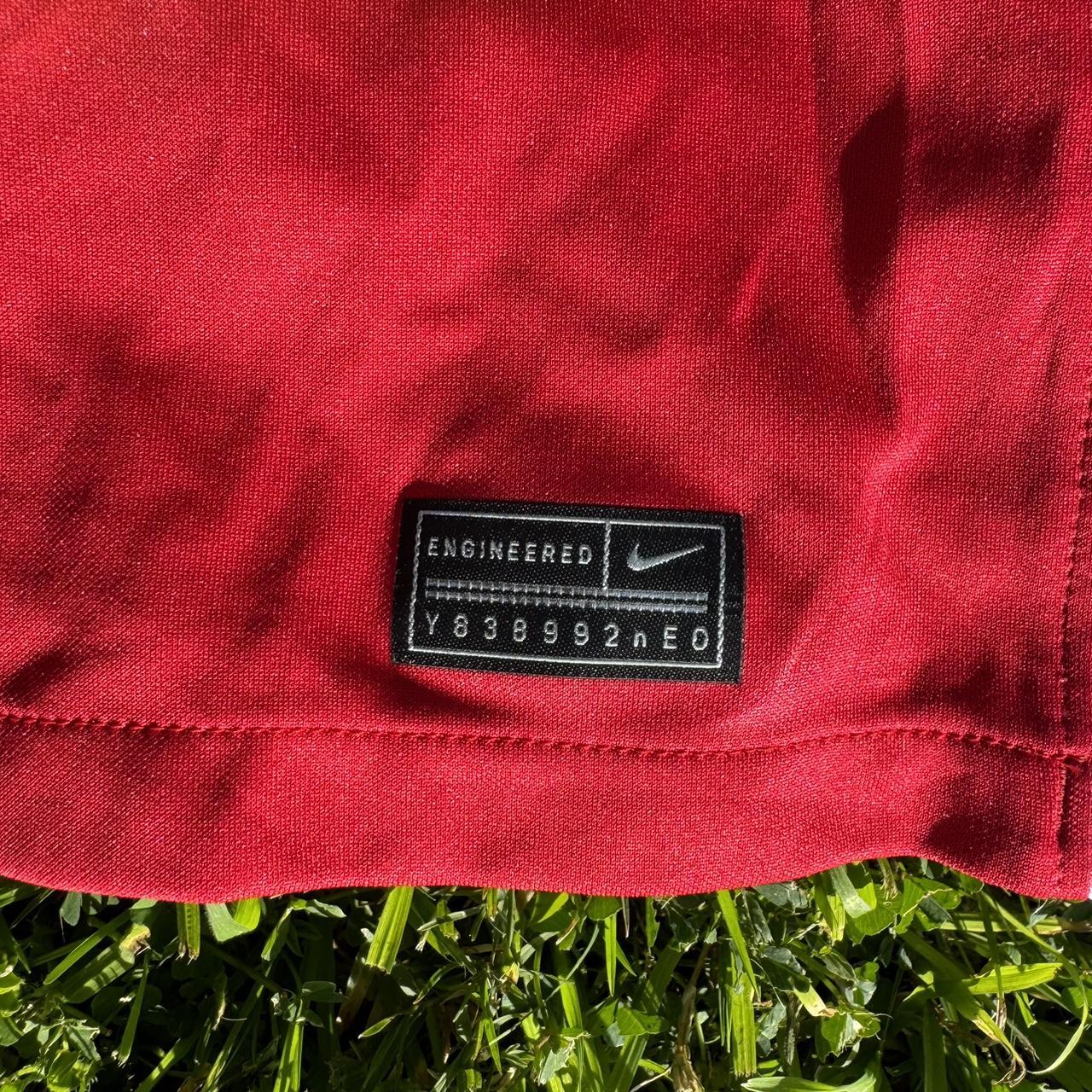 liverpool nike jersey