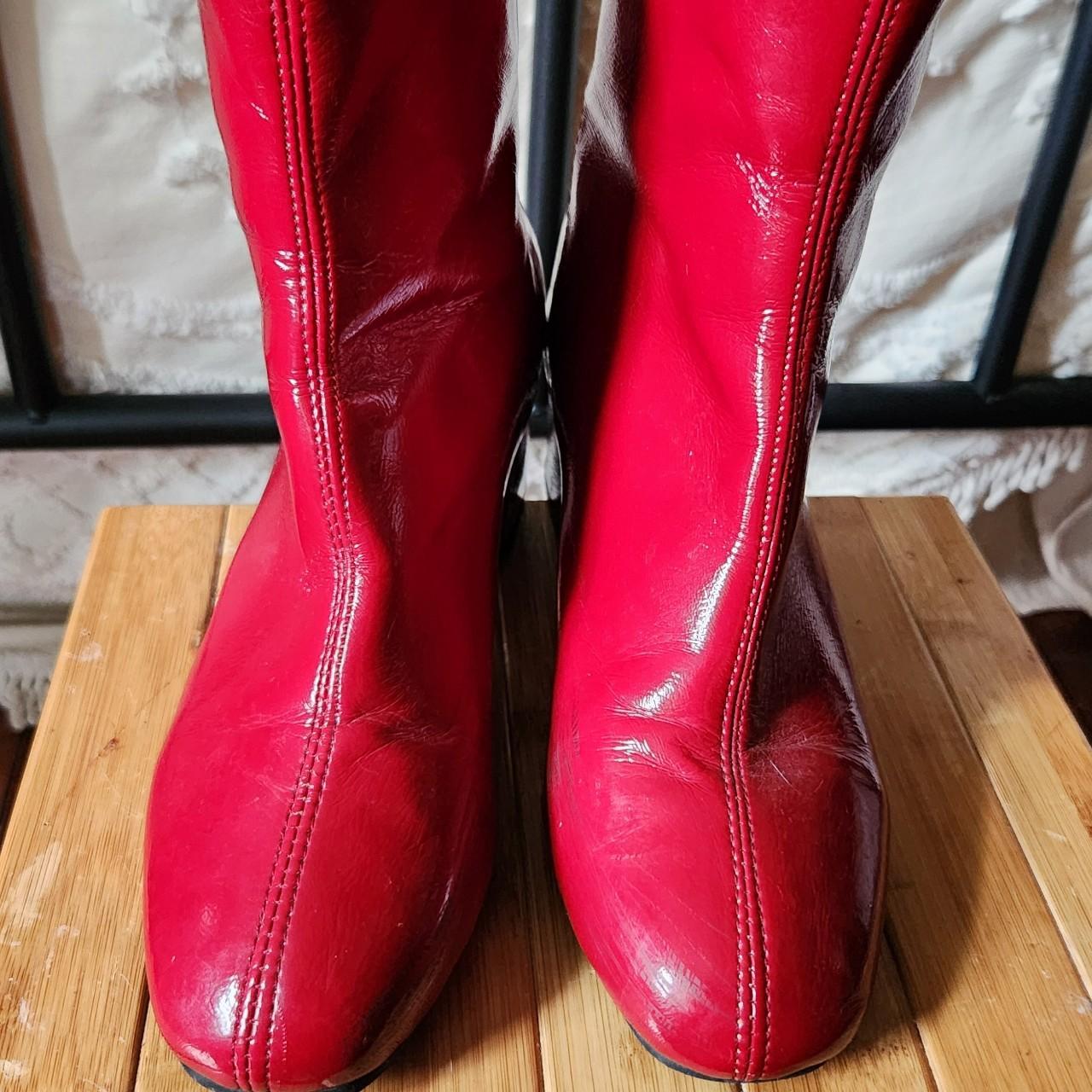 Fun retro gogo style red boots! Very comfortable to... - Depop