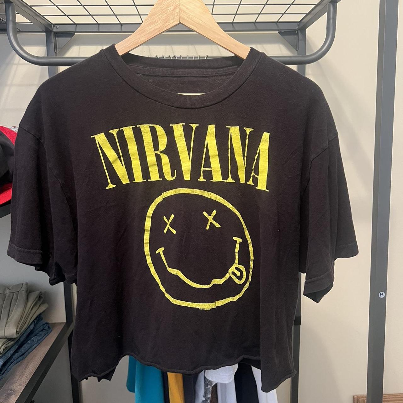 Cropped Nirvana Tee 🎸 😃 • Size S ⭐️Open to... - Depop