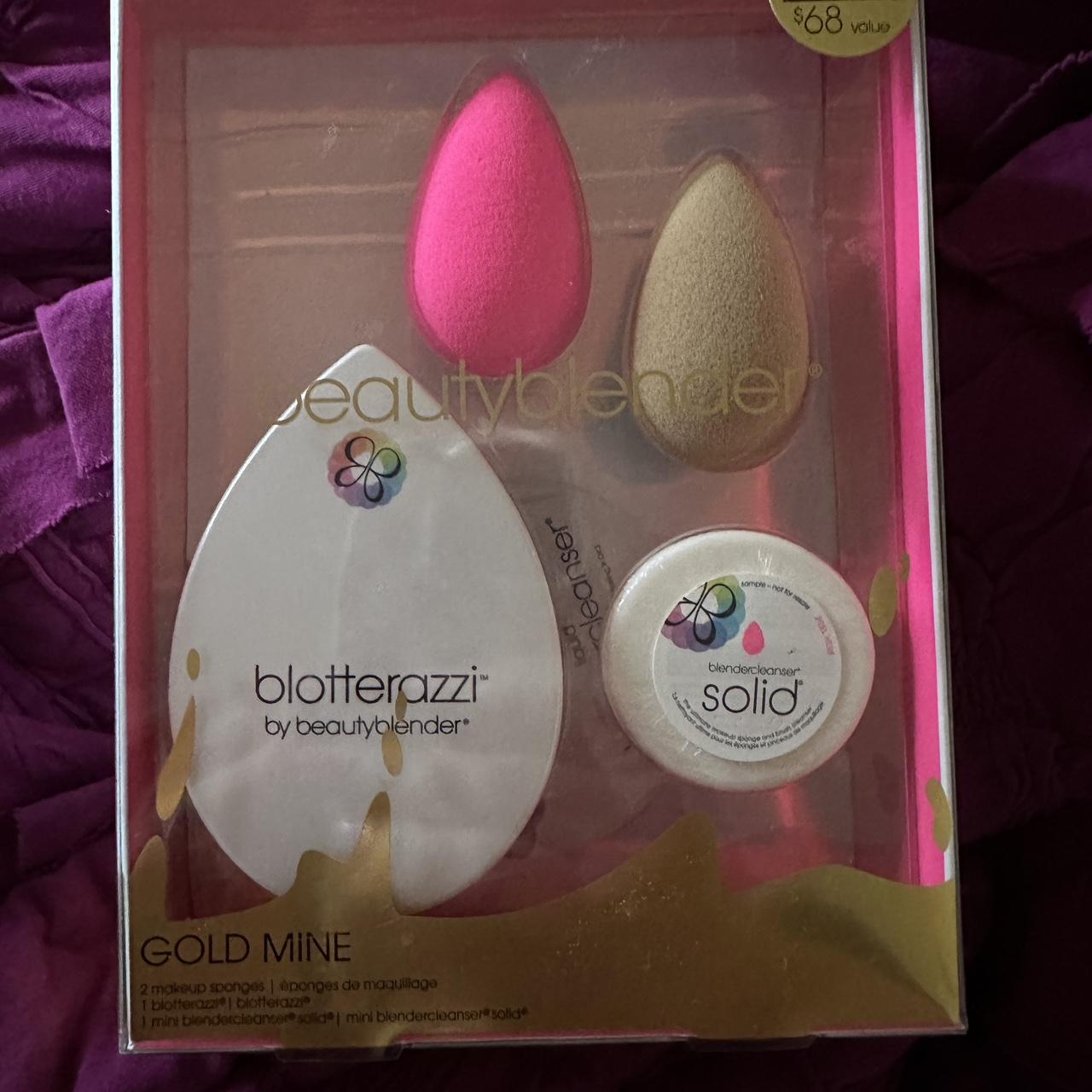item listed by skylarlucy