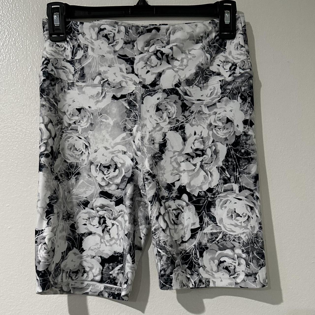 Balance Collection Floral Gray Biker Shorts Size : - Depop