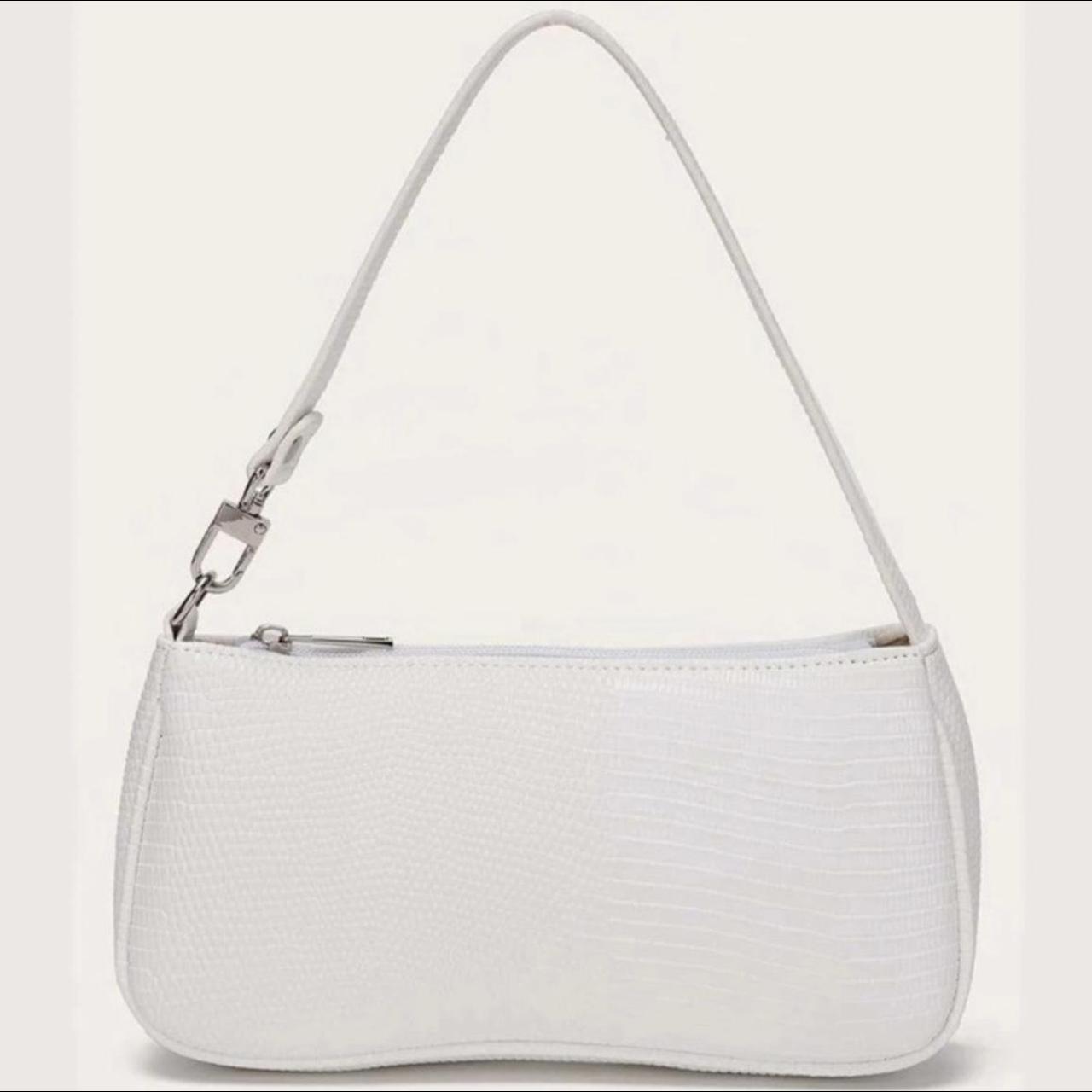 item listed by amandasclosett_