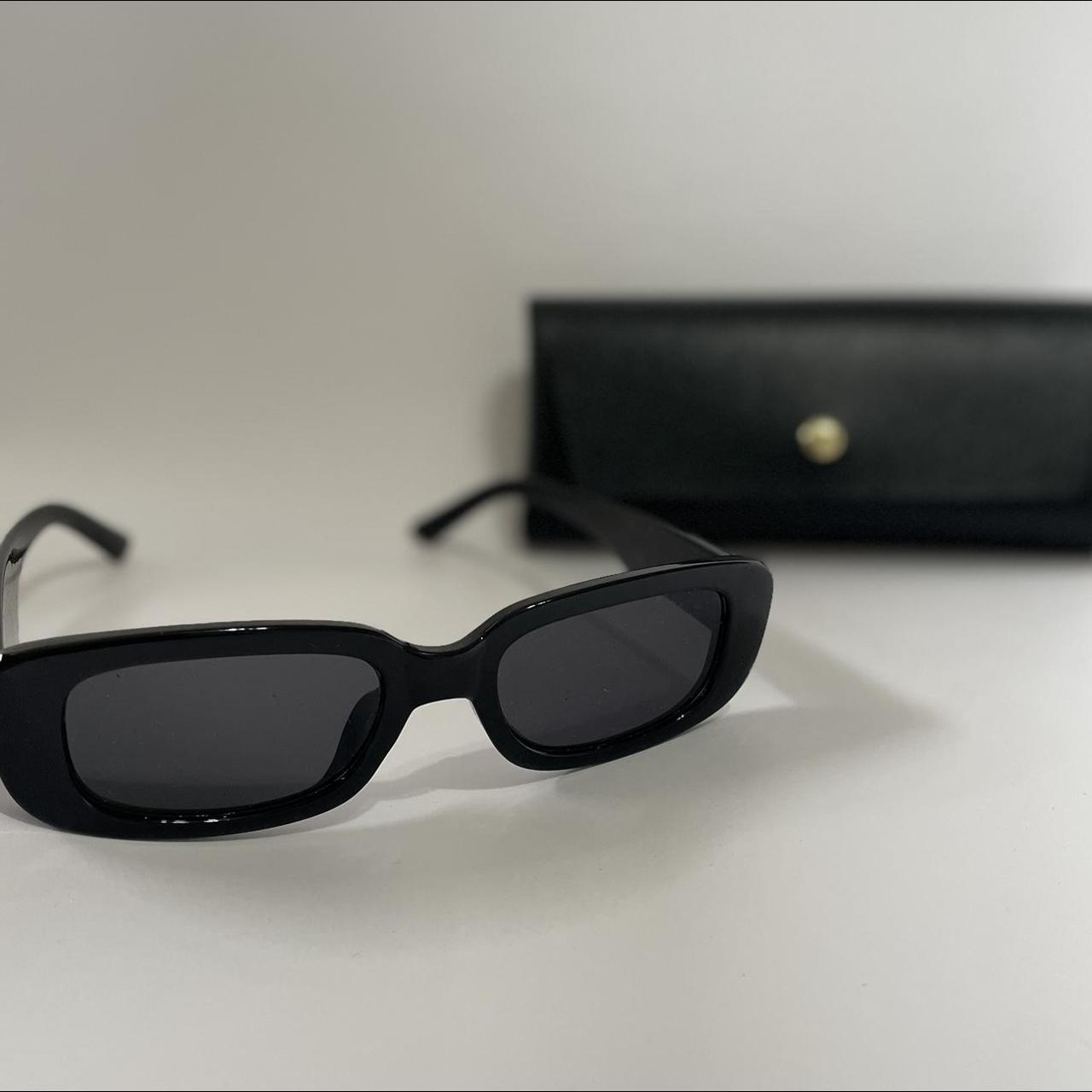 item listed by amandasclosett_
