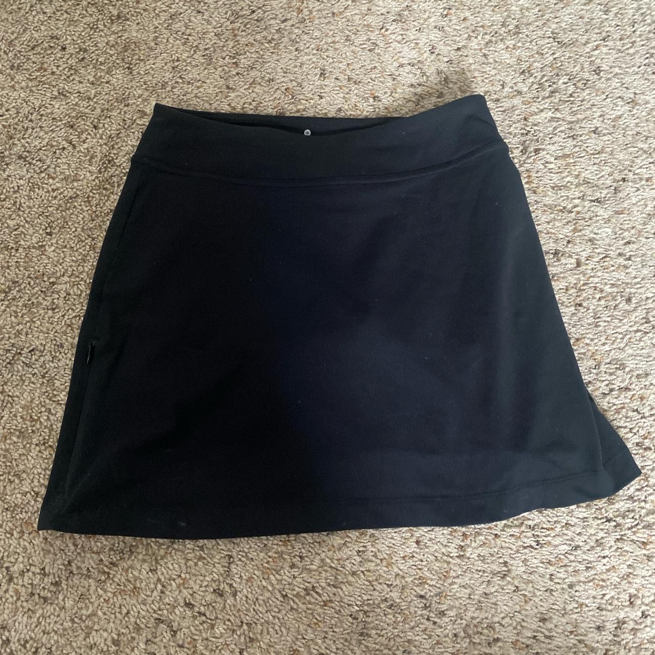 NWOT black athleta tennis skirt size xs - Depop