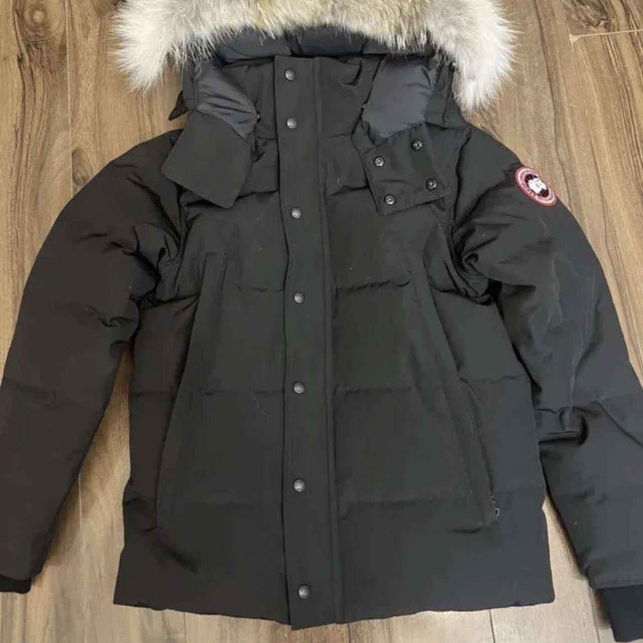 Canada goose 2 available - Depop
