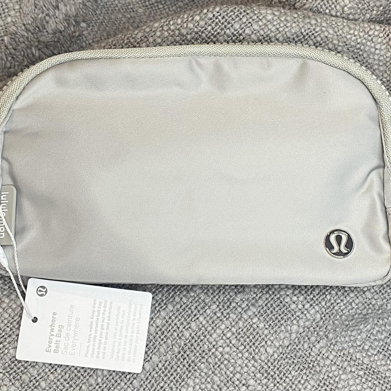 NWT Lululemon Everywhere Belt Bag Silver Drop/ White - Depop