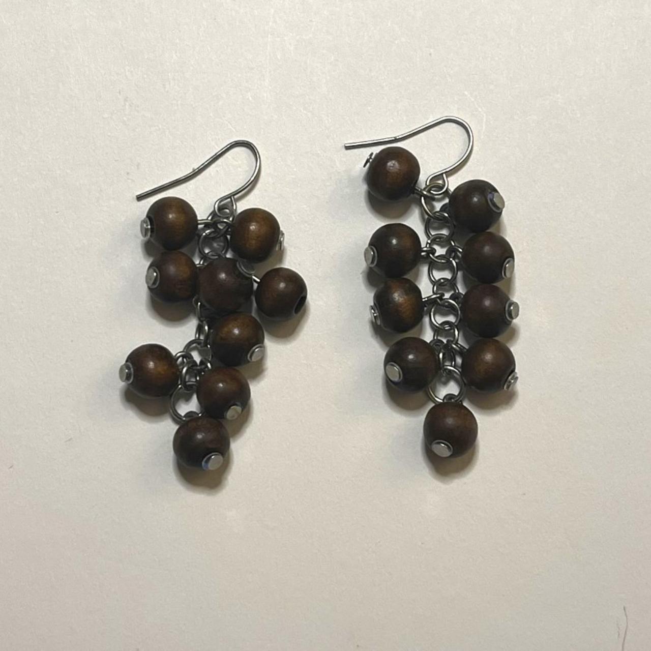 brown bead earrings - Depop