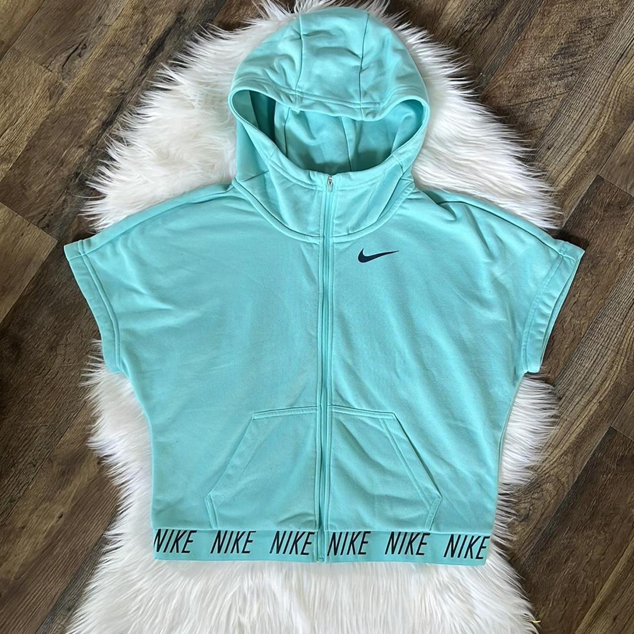 short sleeve hoodie women's nike