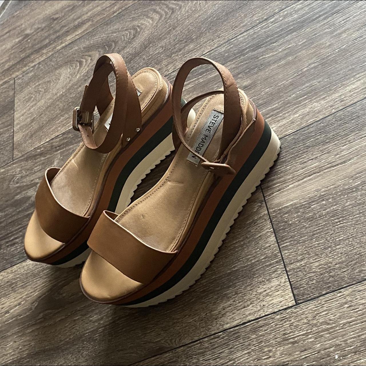 Steve madden tan hot sale platform sandals