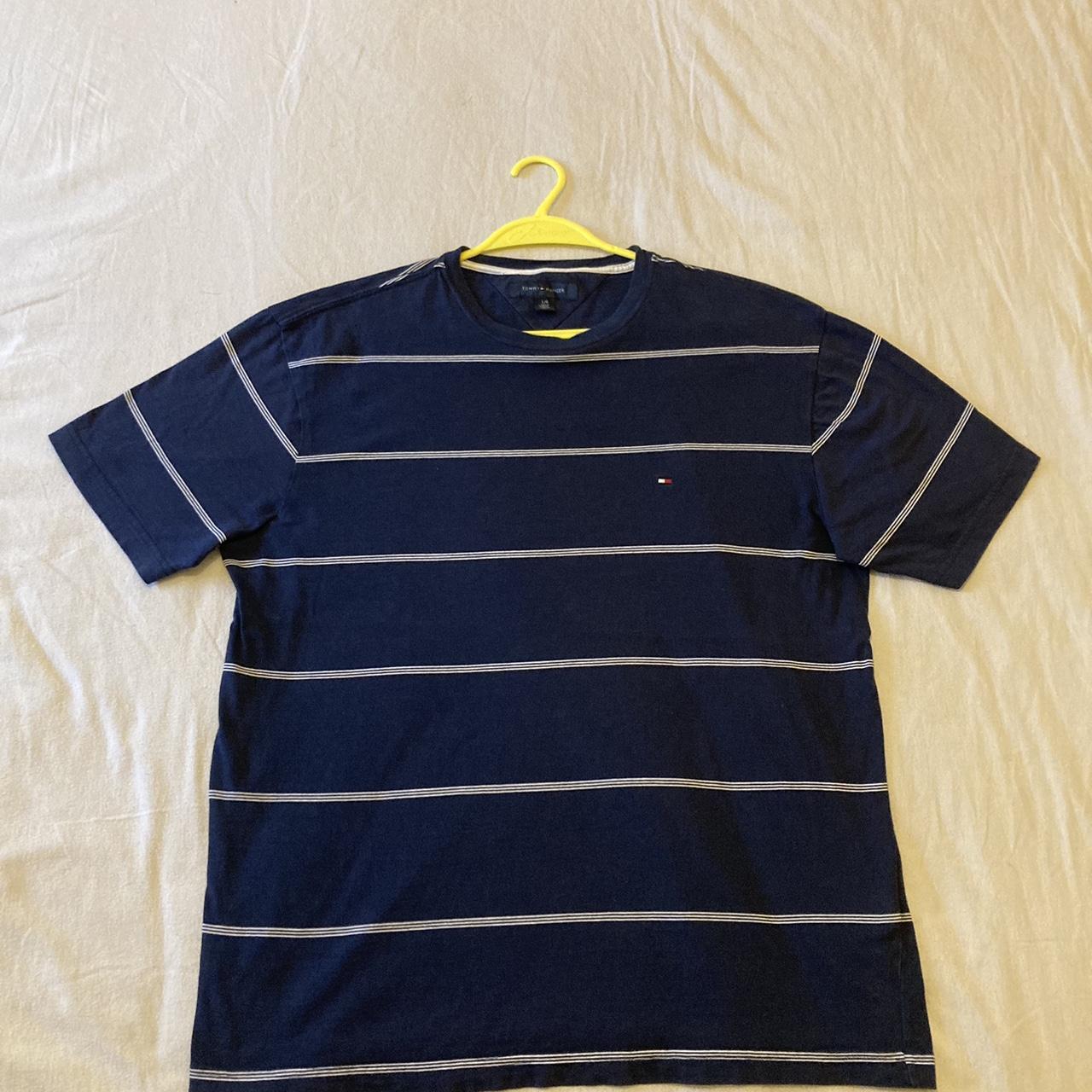 Tommy Hilfiger T-shirt in size L/G Reminds of me of... - Depop