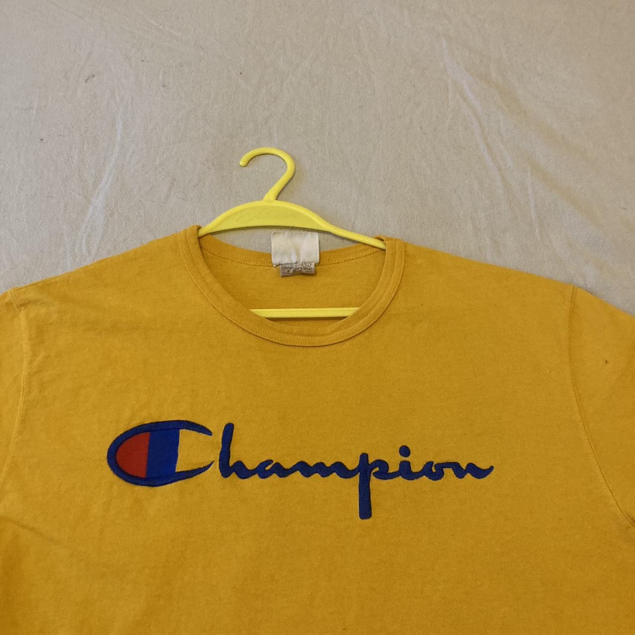 Champion T-shirt in size L/G Vintage high quality... - Depop