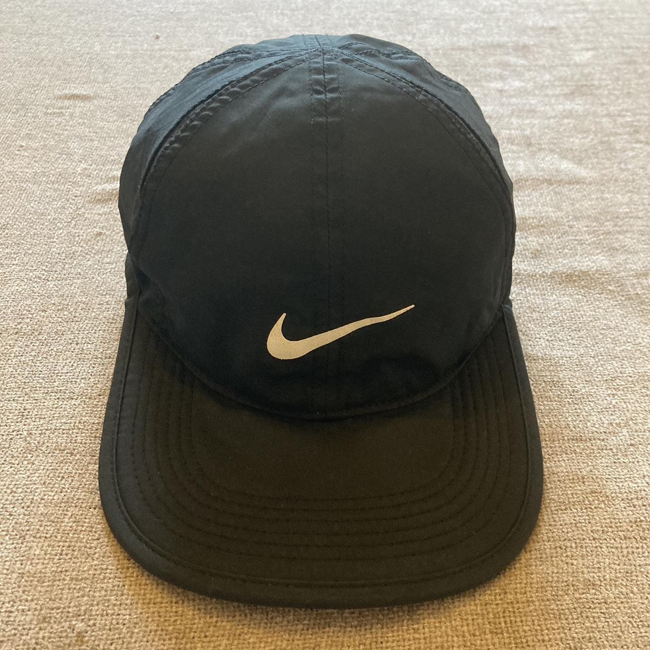 Featherlight dri 2024 fit hat