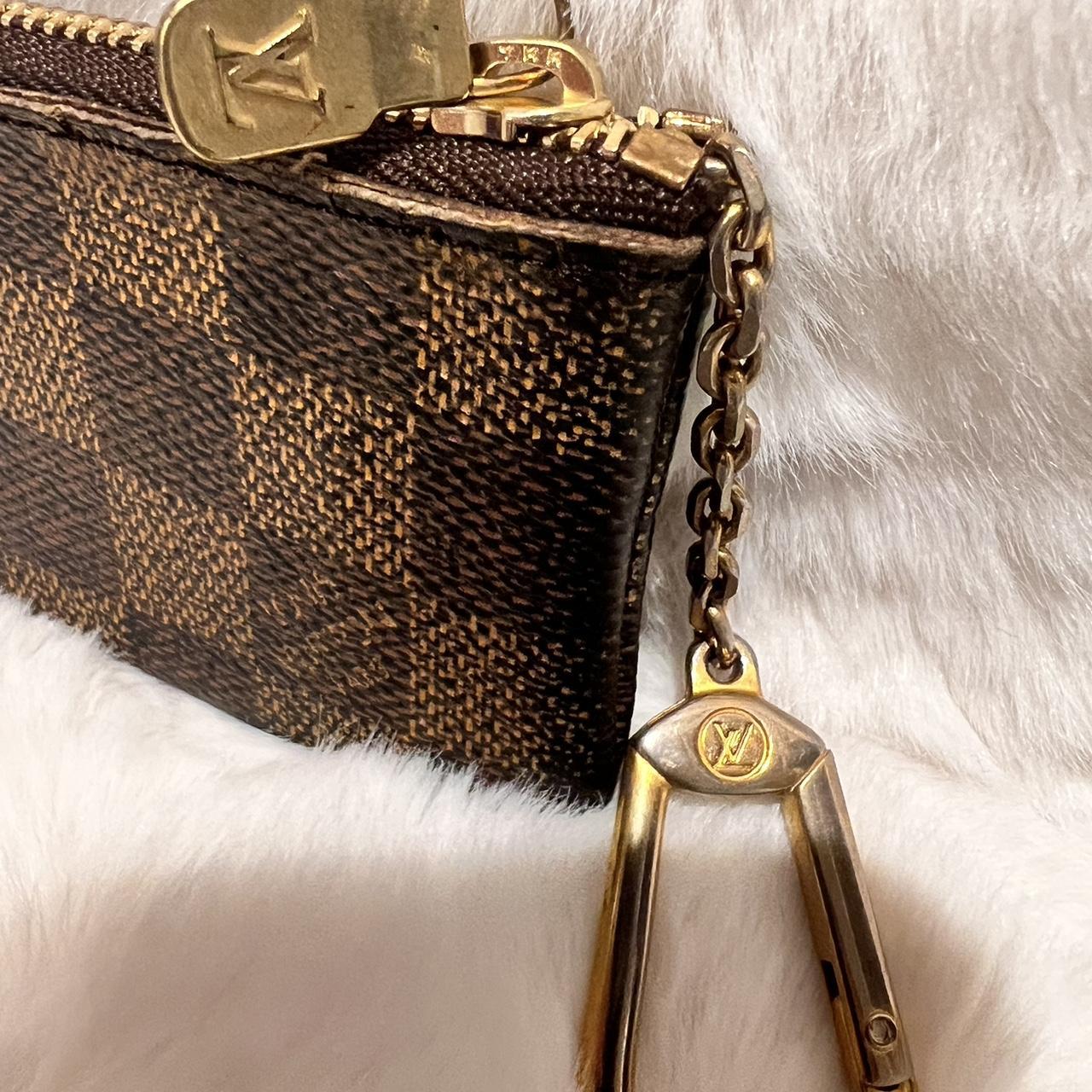 Louis Vuitton Key Pouch in Damier Ebene Gold - Depop
