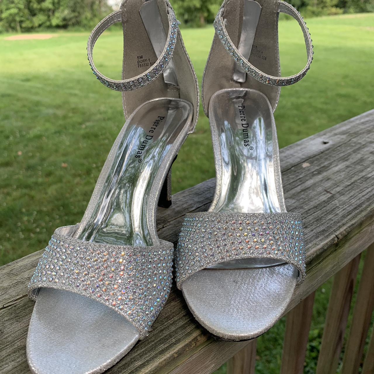 Pierre dumas cheap silver heels