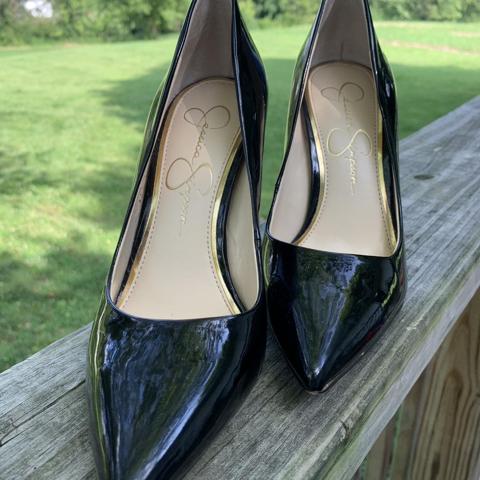 jessica simpson cassani pumps