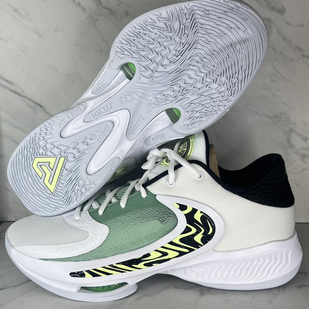 giannis zoom freak shoes