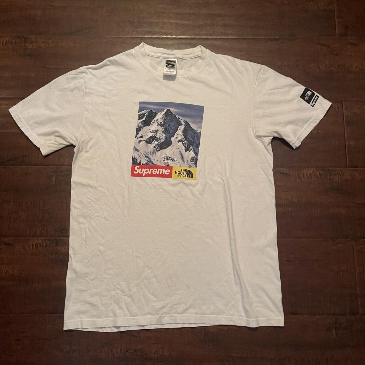 Supreme X The North Face tee, -size: tagged S, -style:...