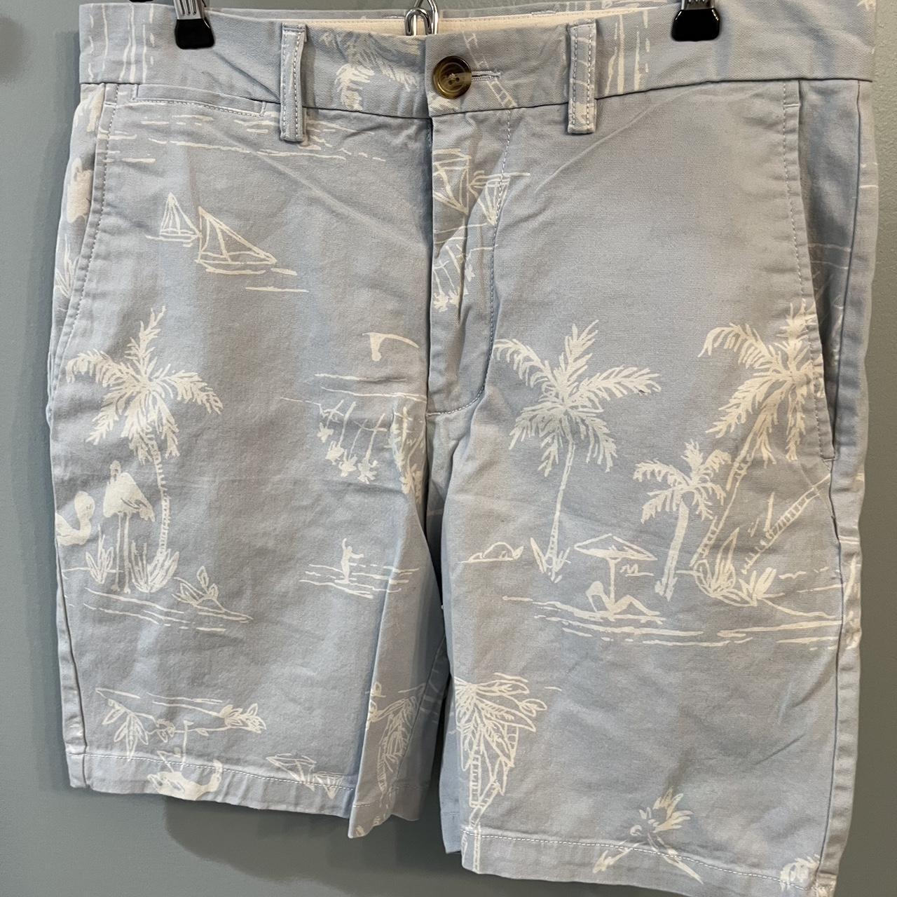 Old Navy ultimate slim palm tree shorts - Depop