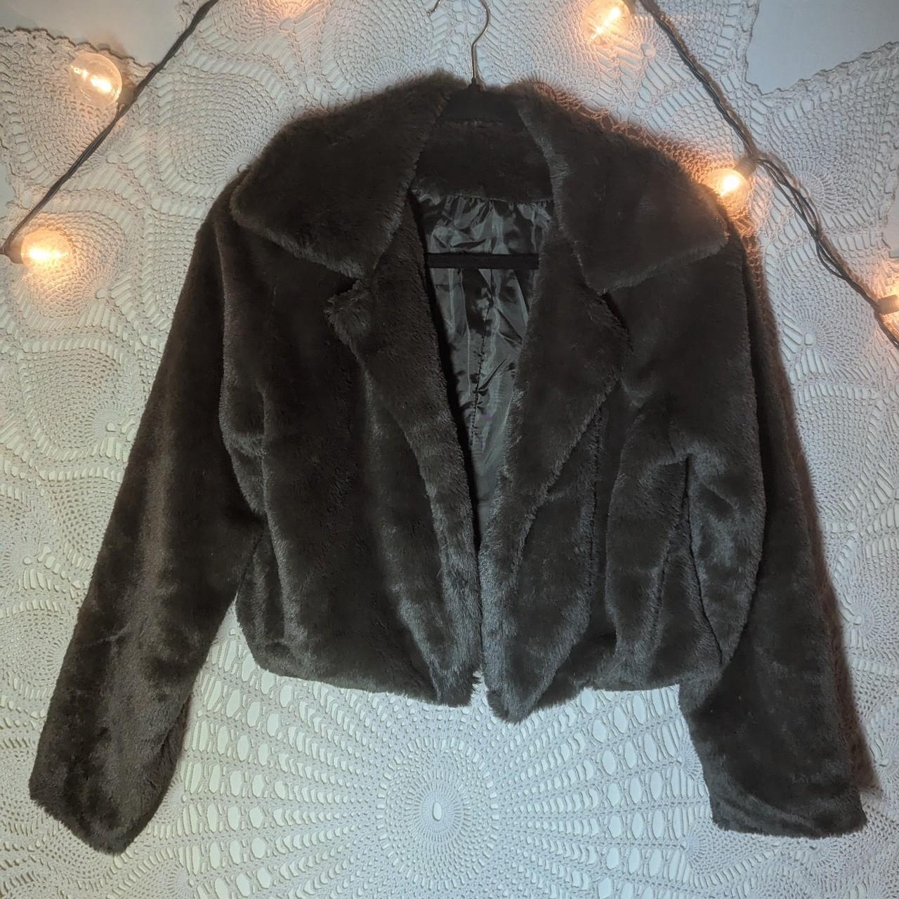 Hunter green faux fur size M cropped jacket. - Depop