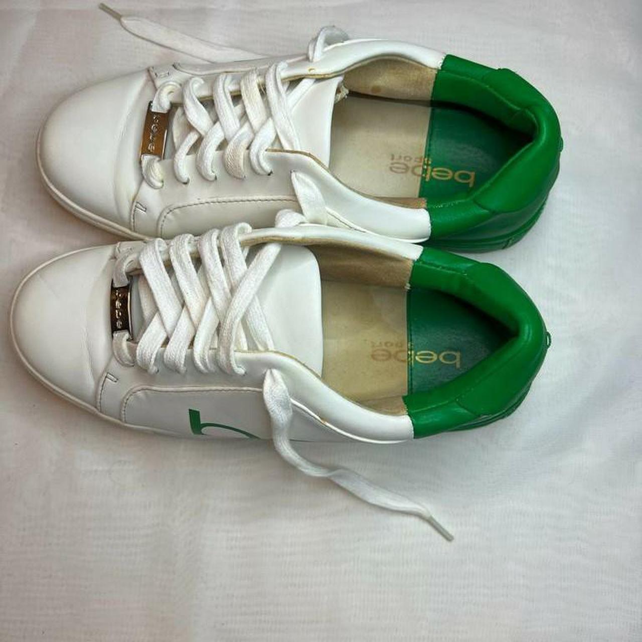 Super cute vintage Y2K bebe sport charley sneakers