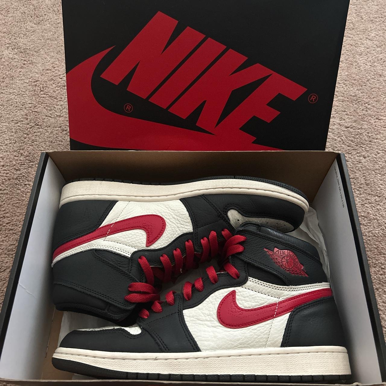 Jordan 1 a star hot sale is born red swoosh