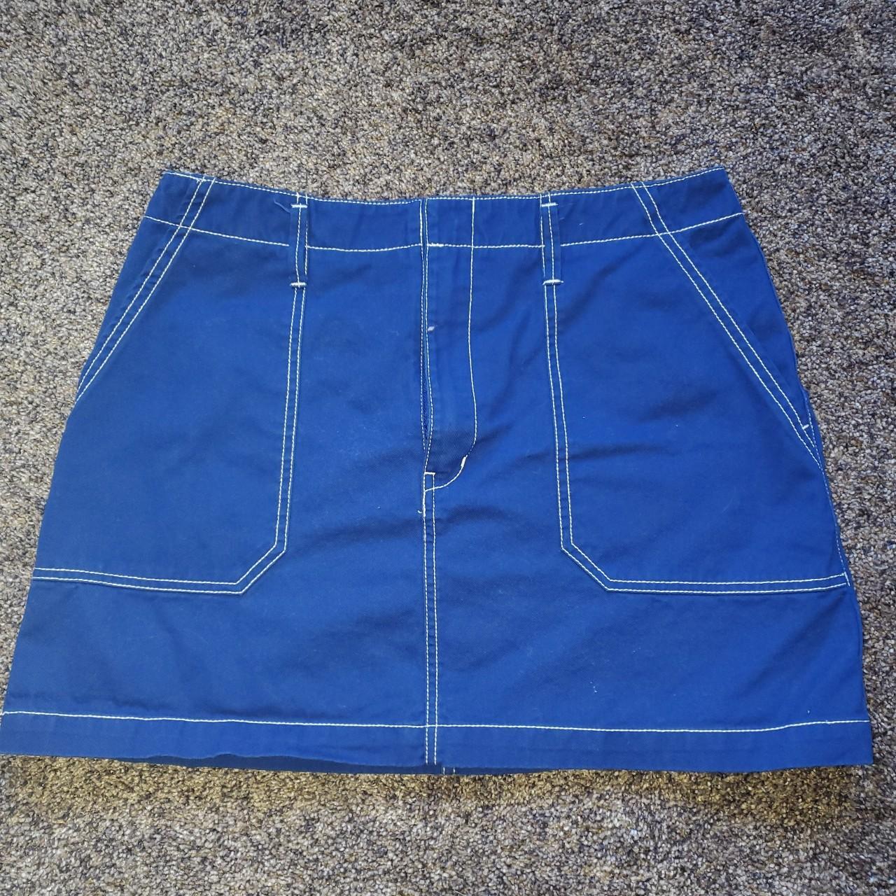 item listed by cyranoweather7