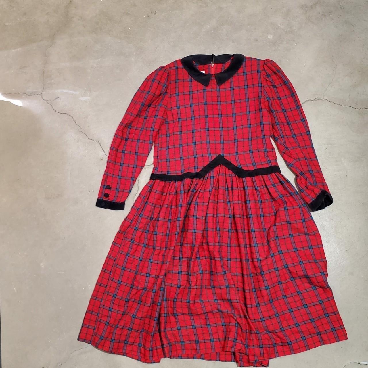 item listed by cyranoweather7
