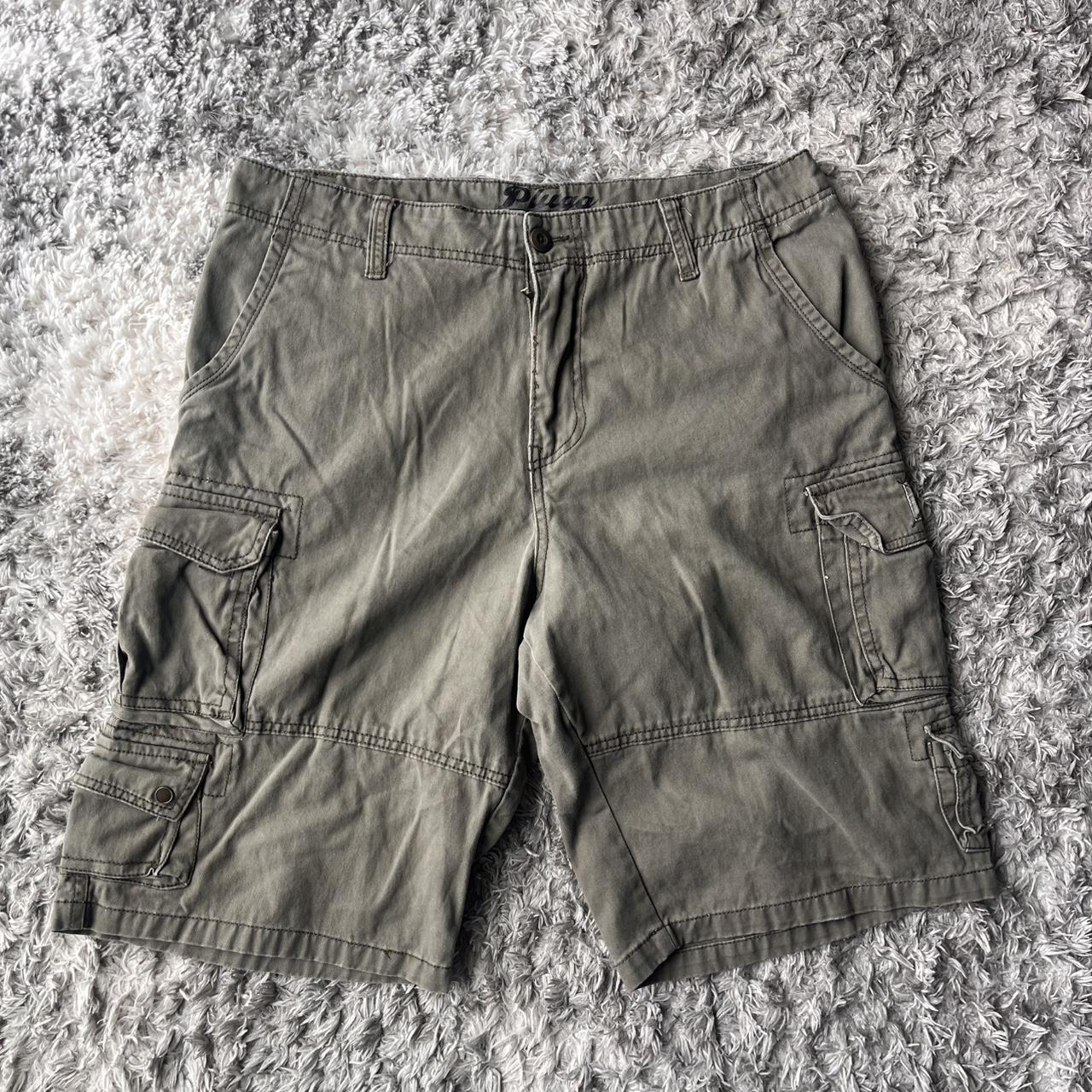 item listed by samlipscomb11