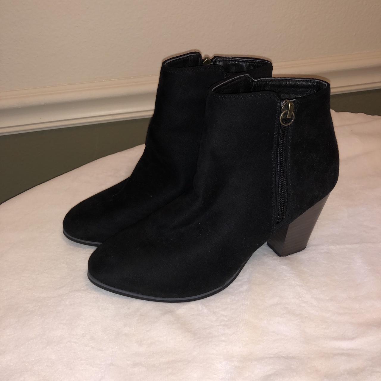 Maurices store black booties