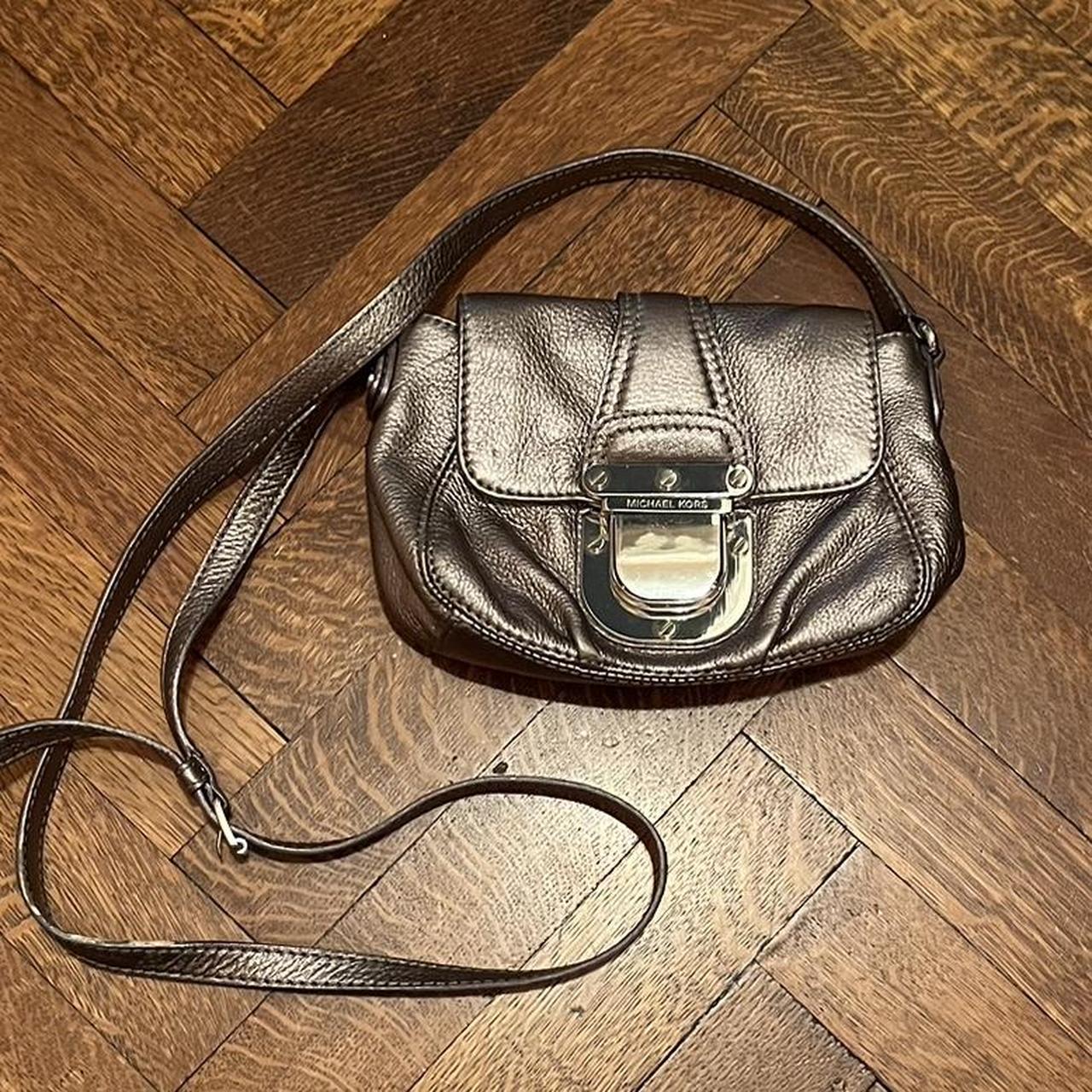 Michael kors best sale chrome bag