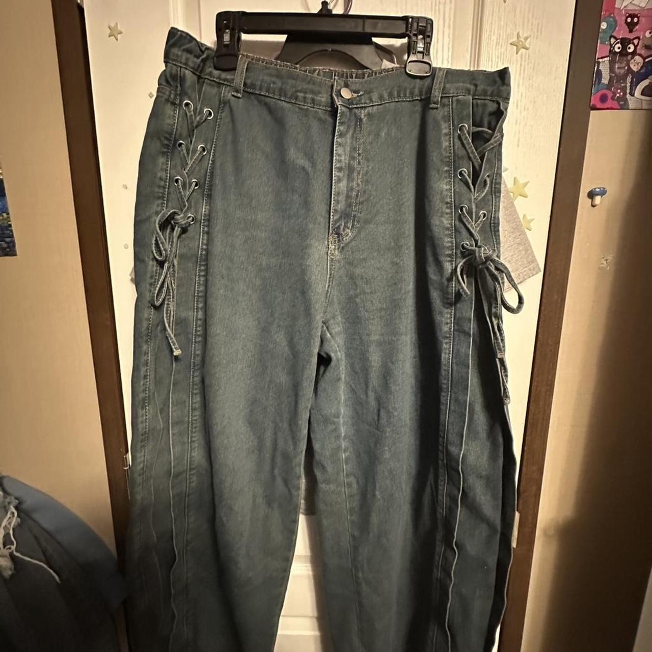item listed by arrayaa