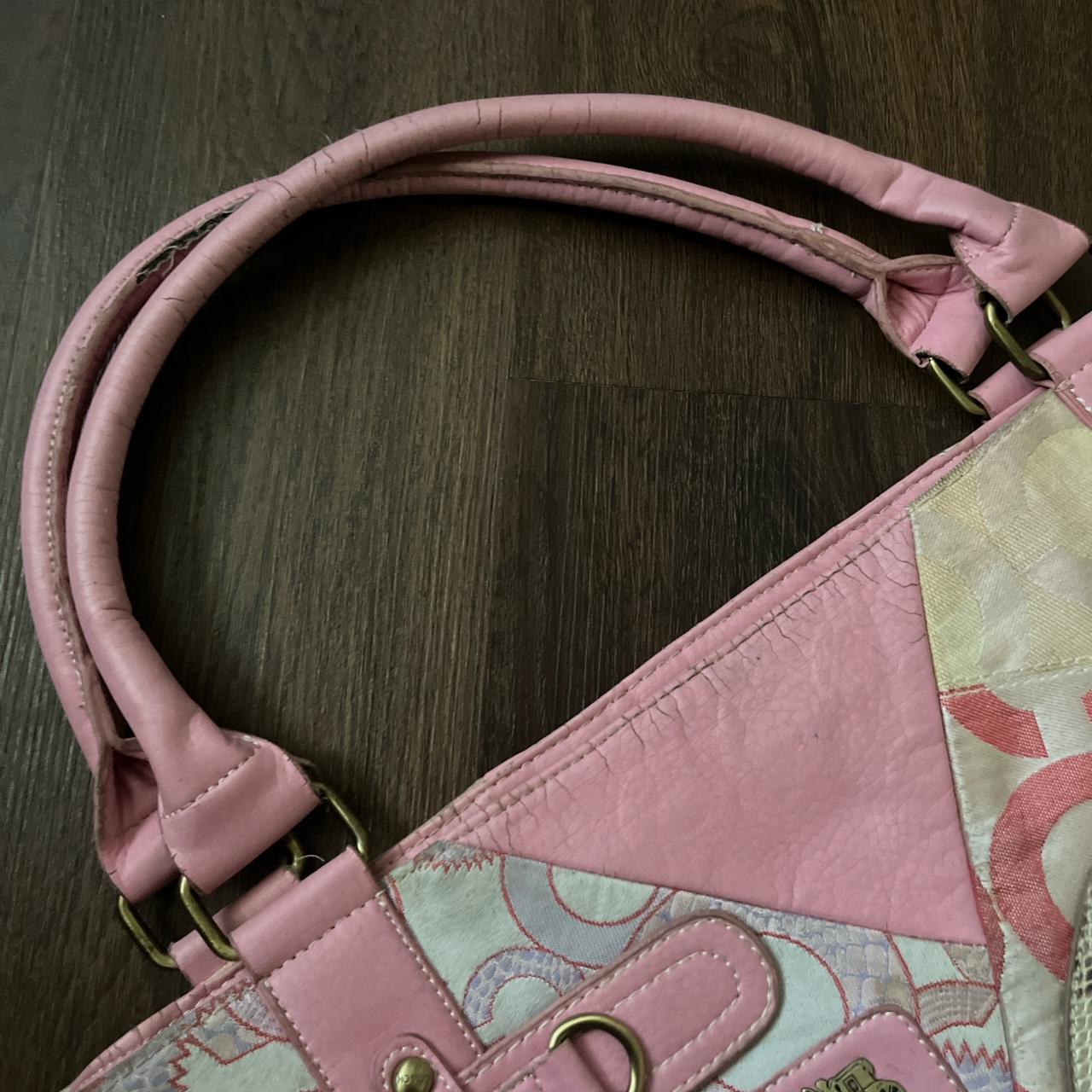 バッグ 00s coach archive leather shoulder bag Vintage 2000s pink buckled coach bag extremely | Depop