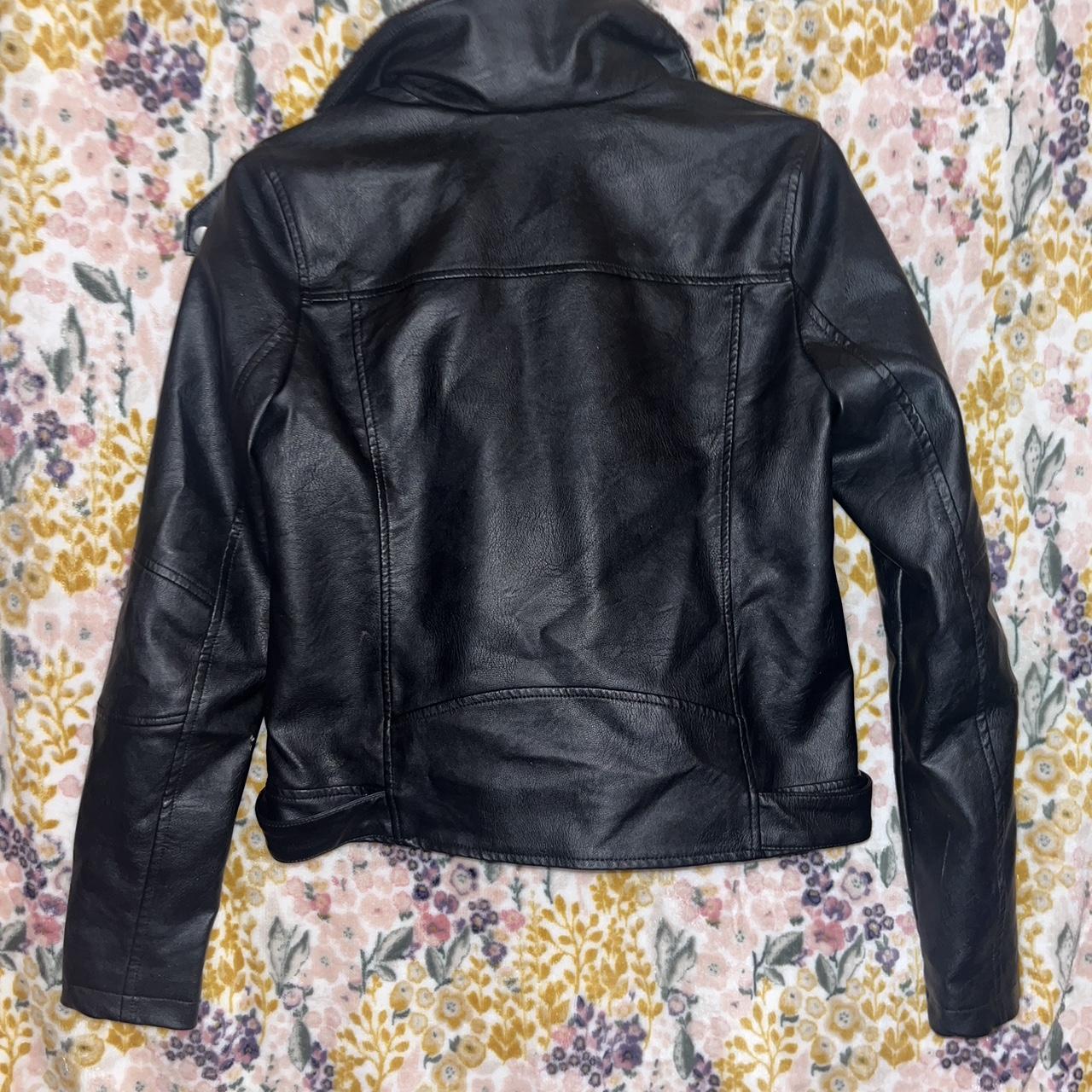 Alivia ford women's leather jacket - Depop