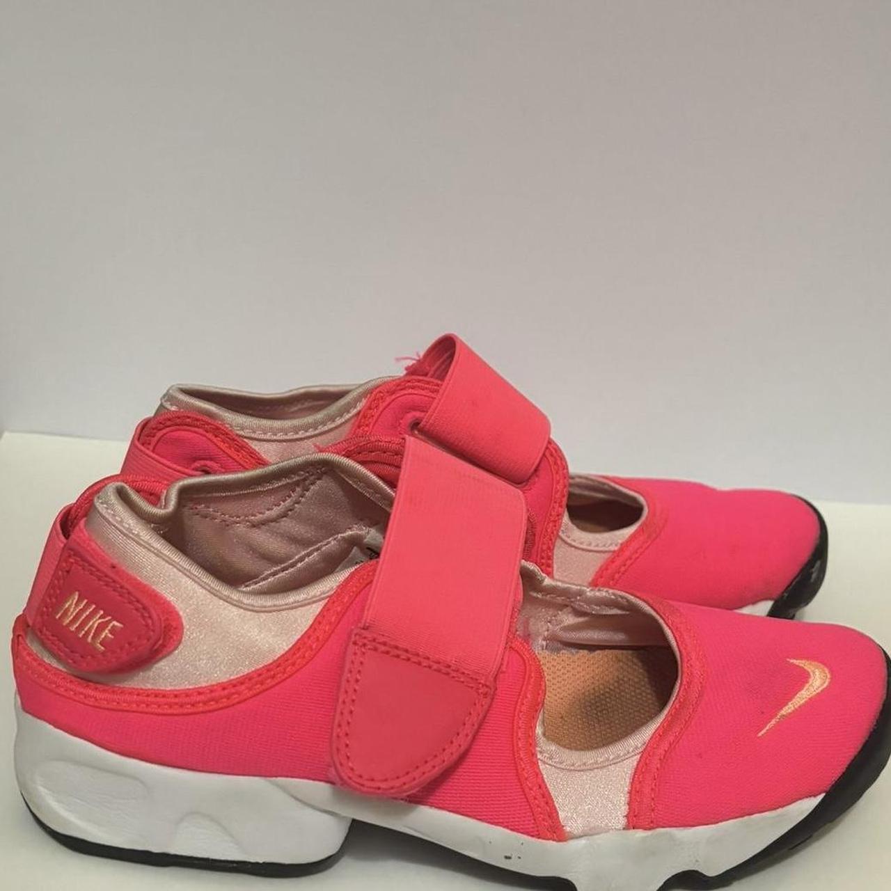 Pink nike rift infant best sale