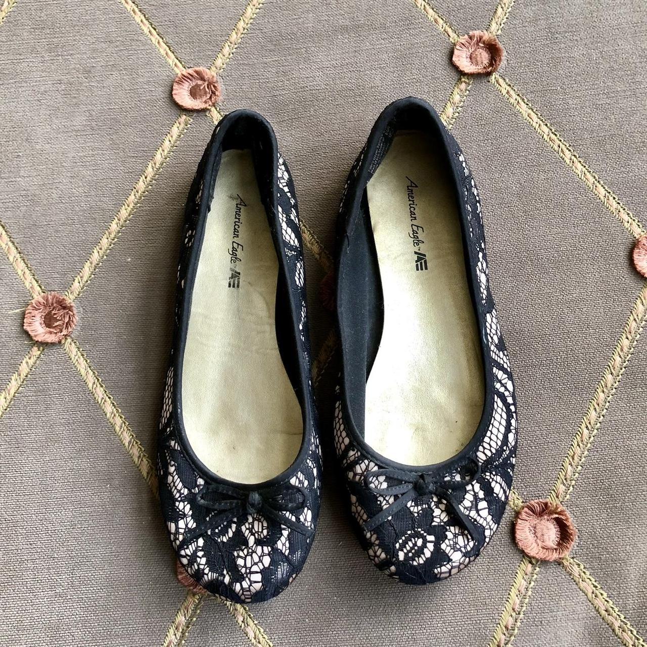 American eagle black hot sale ballet flats