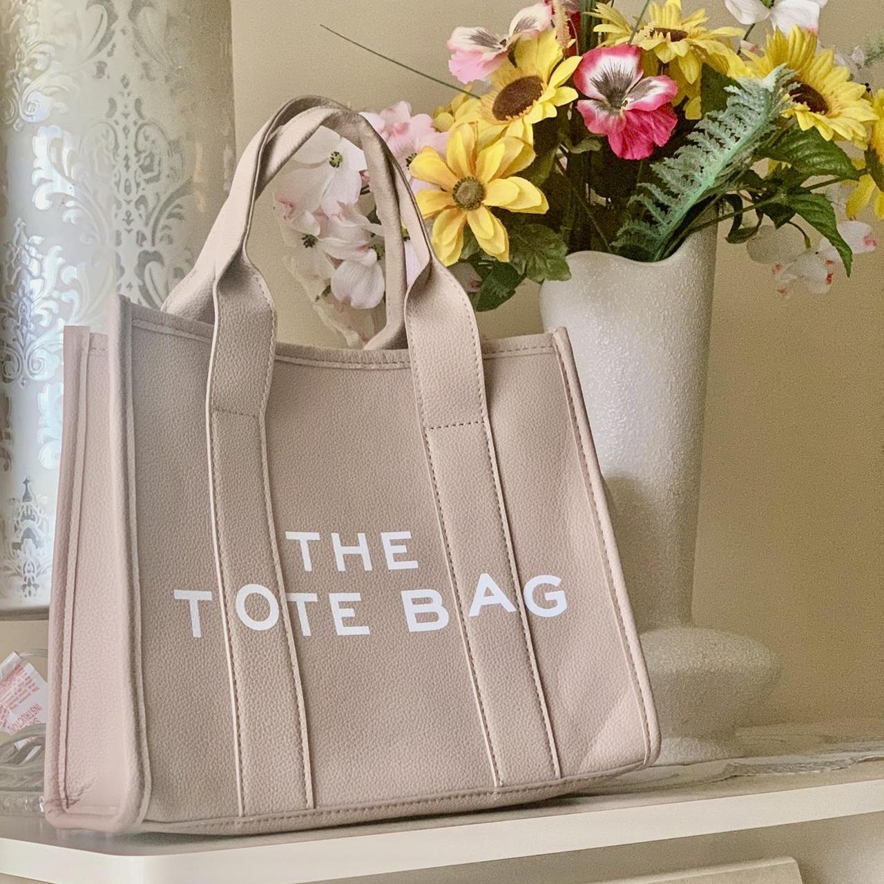 Marc Jacobs Women's Tan Bag Depop