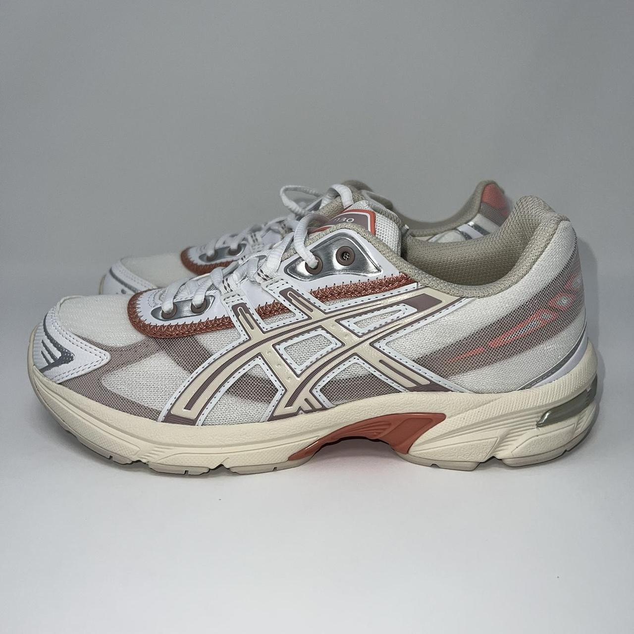 Multi colored hotsell asics womens