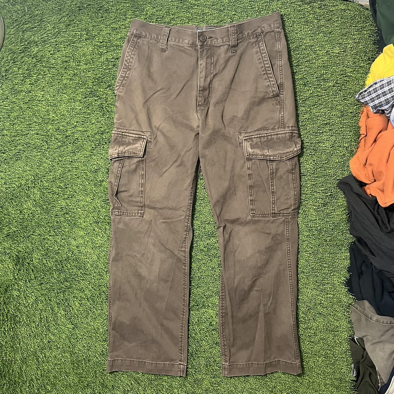 old-navy-cargo-pants-size-31x30-depop