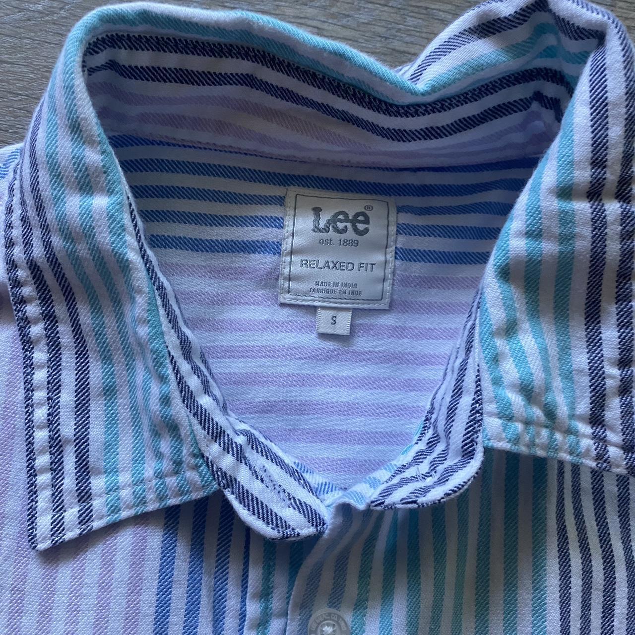 Lee Relaxed Fit Striped Button Up Never Warn but no... - Depop