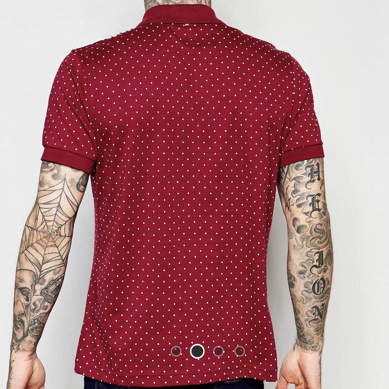 Pretty green Polka dot polo in burgundy Never