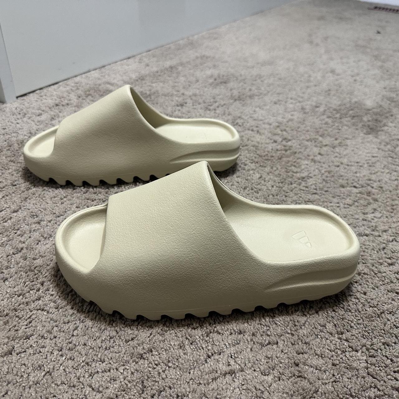 fake yeezy slides bone