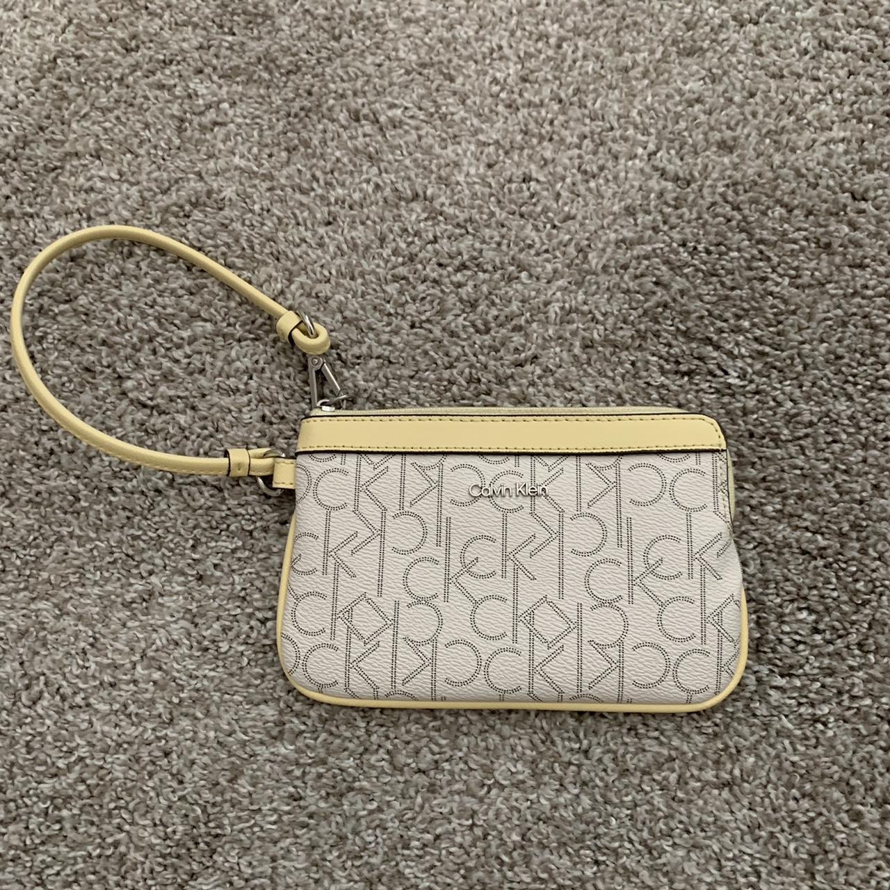 Calvin klein yellow top wallet